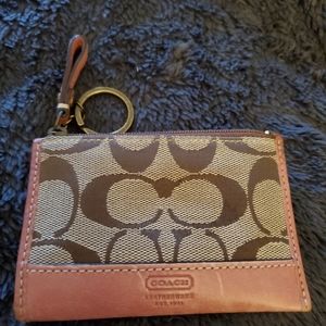 Coach Zip Change holder